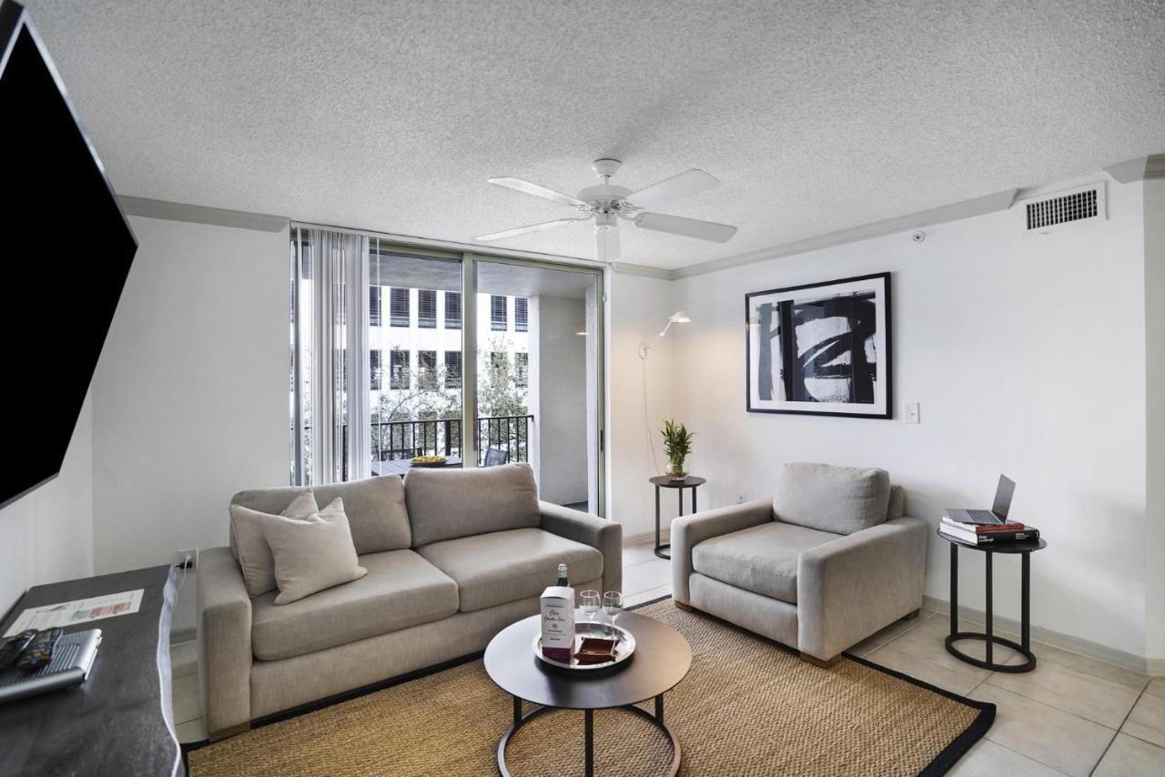 Dharma Home Suites Coral Gables At Gables Grand Plaza ไมอามี ห้อง รูปภาพ