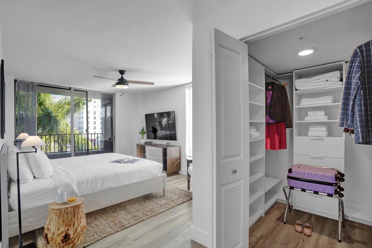 Dharma Home Suites Coral Gables At Gables Grand Plaza ไมอามี ภายนอก รูปภาพ