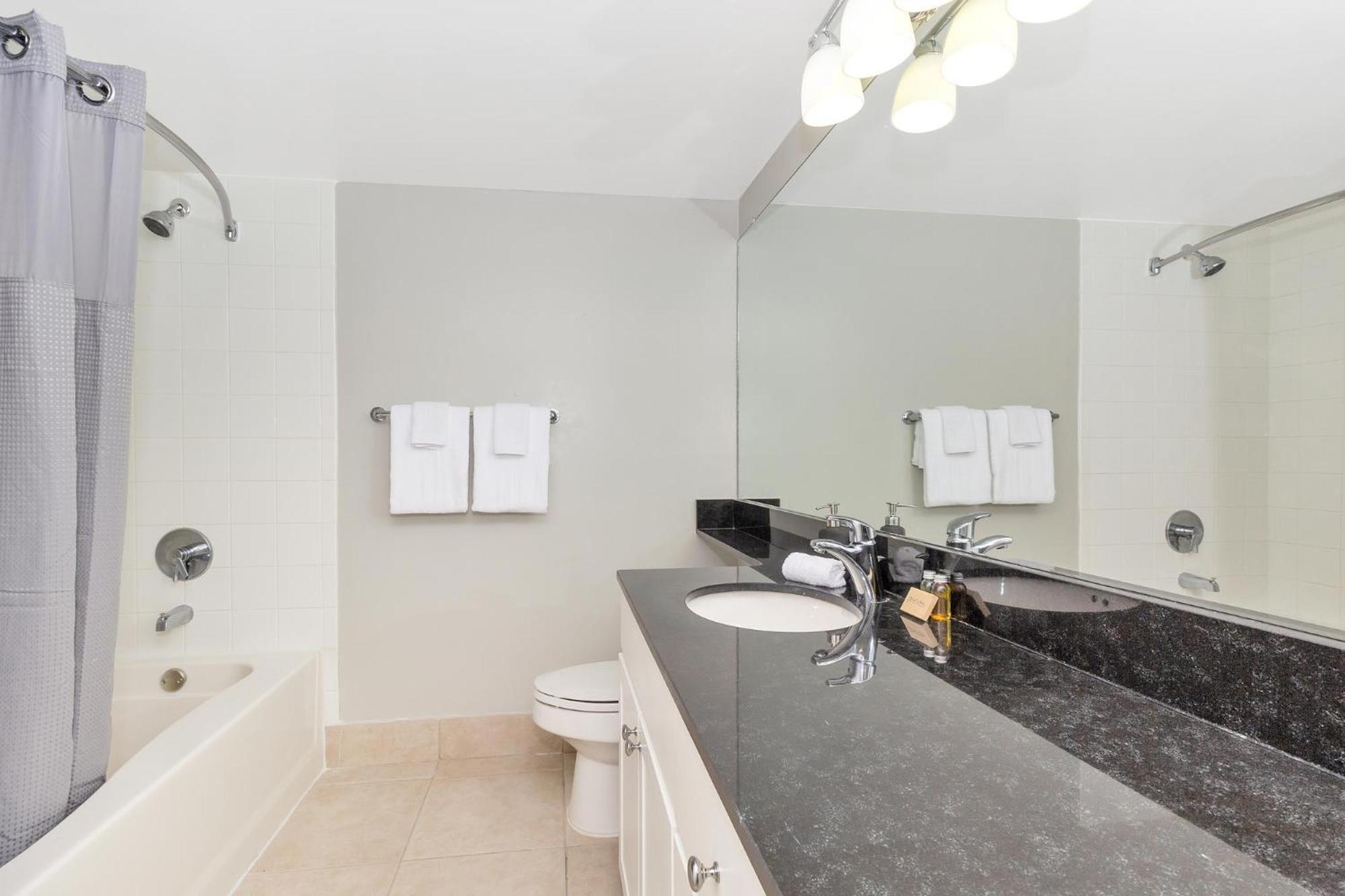 Dharma Home Suites Coral Gables At Gables Grand Plaza ไมอามี ห้อง รูปภาพ