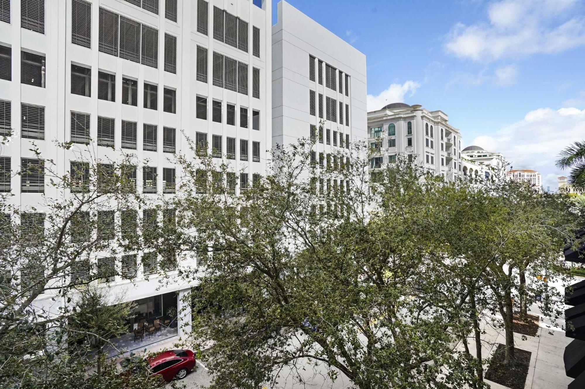 Dharma Home Suites Coral Gables At Gables Grand Plaza ไมอามี ห้อง รูปภาพ