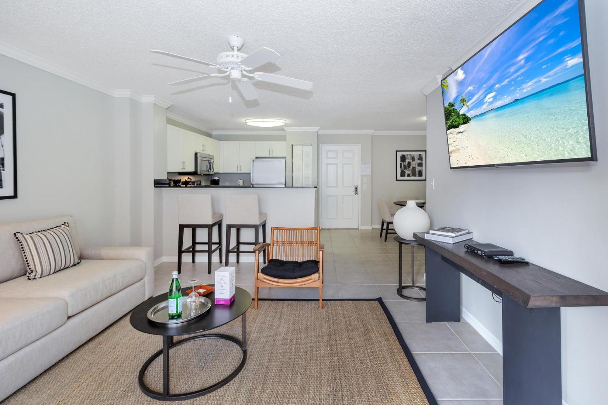 Dharma Home Suites Coral Gables At Gables Grand Plaza ไมอามี ห้อง รูปภาพ