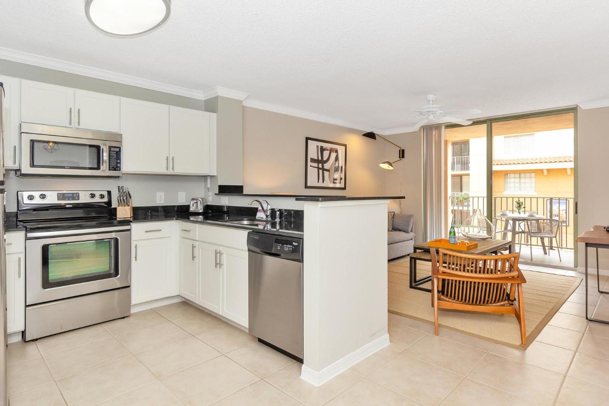 Dharma Home Suites Coral Gables At Gables Grand Plaza ไมอามี ห้อง รูปภาพ