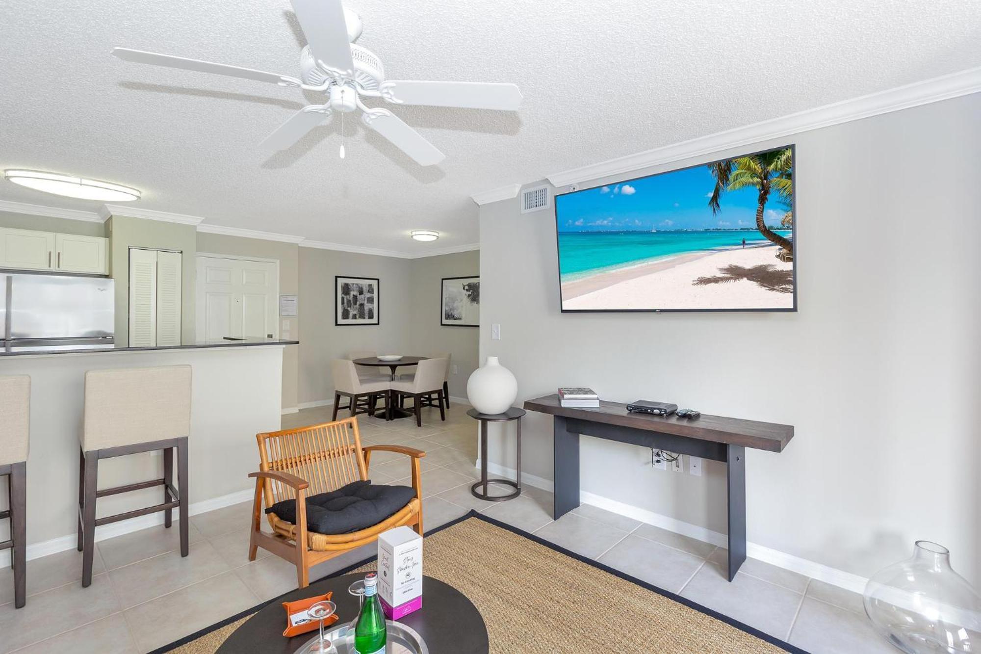 Dharma Home Suites Coral Gables At Gables Grand Plaza ไมอามี ห้อง รูปภาพ