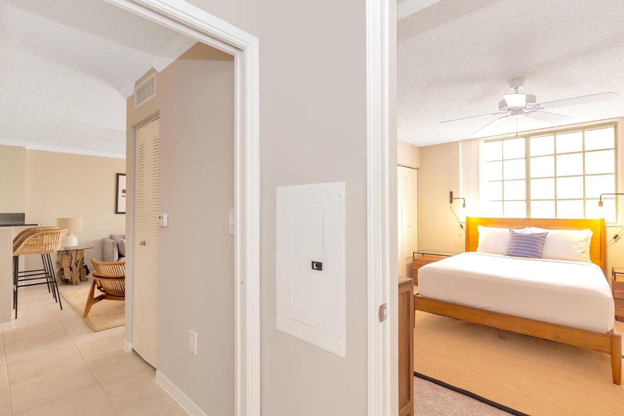 Dharma Home Suites Coral Gables At Gables Grand Plaza ไมอามี ห้อง รูปภาพ